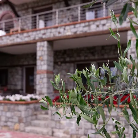 Theano Апартаменты *