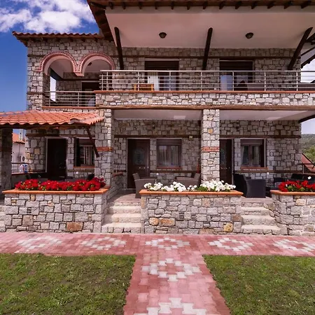 Apartment Theano