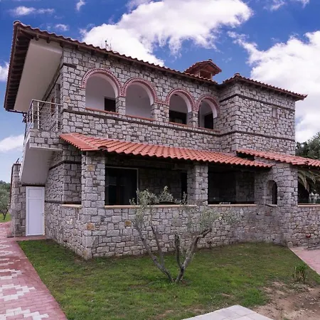 Theano * Toroni