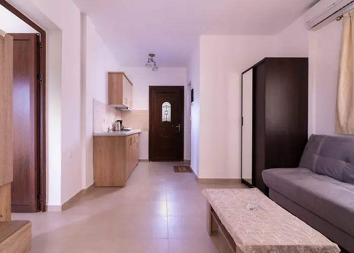 Theano Apartment Toroni